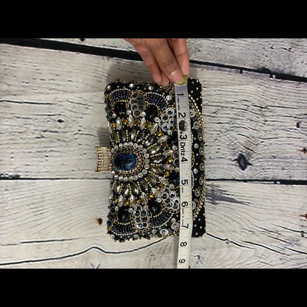 🆕 Black Beaded Clutch - Picture 9 of 10